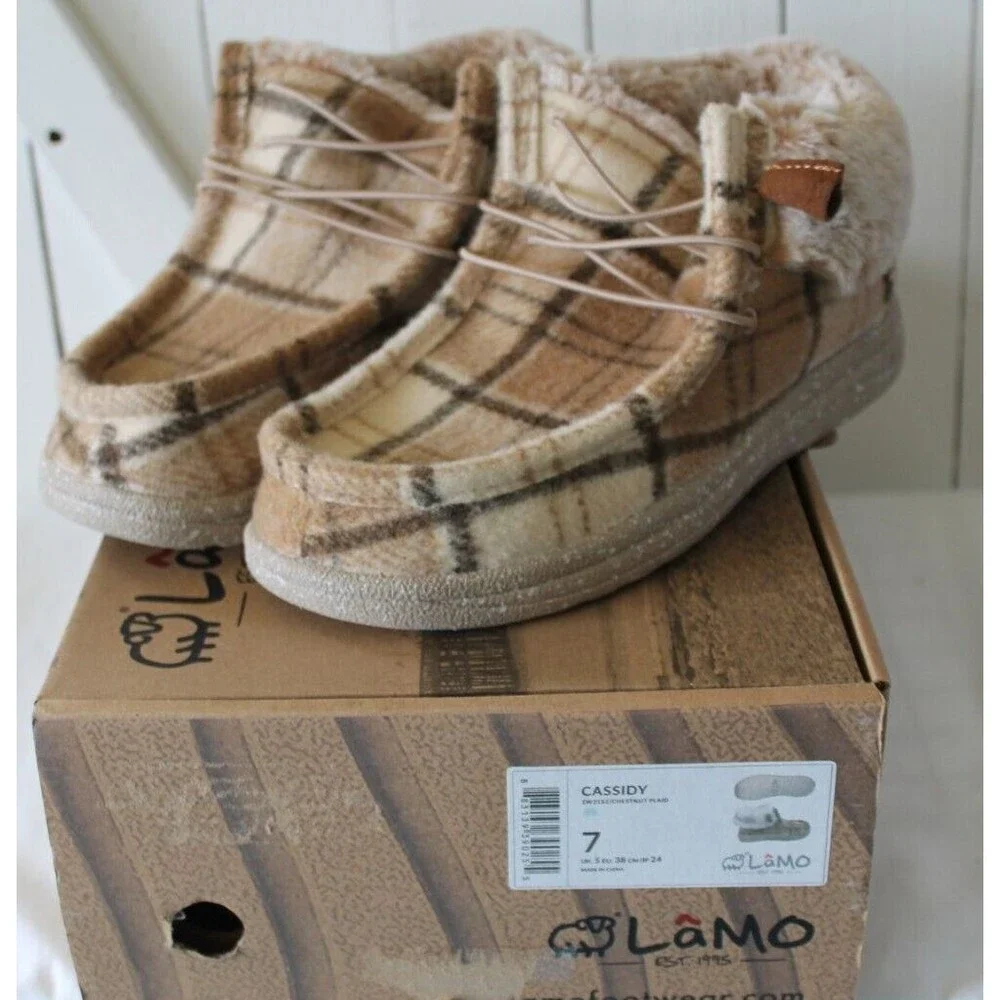 Lamo Cassidy Women's Shoes Chestnut Plaid - 7 Medium New w/ Box